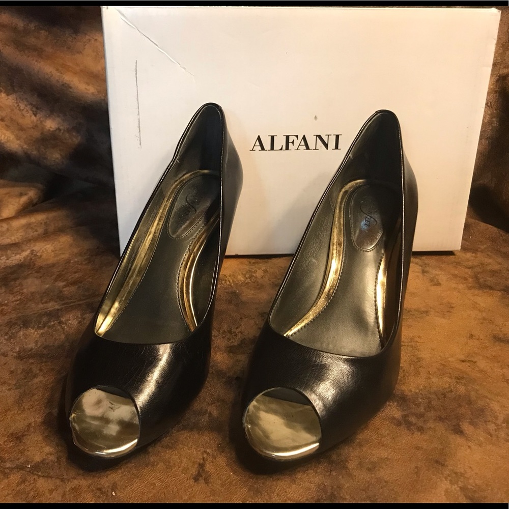 Alfani step n flex black leather heel
